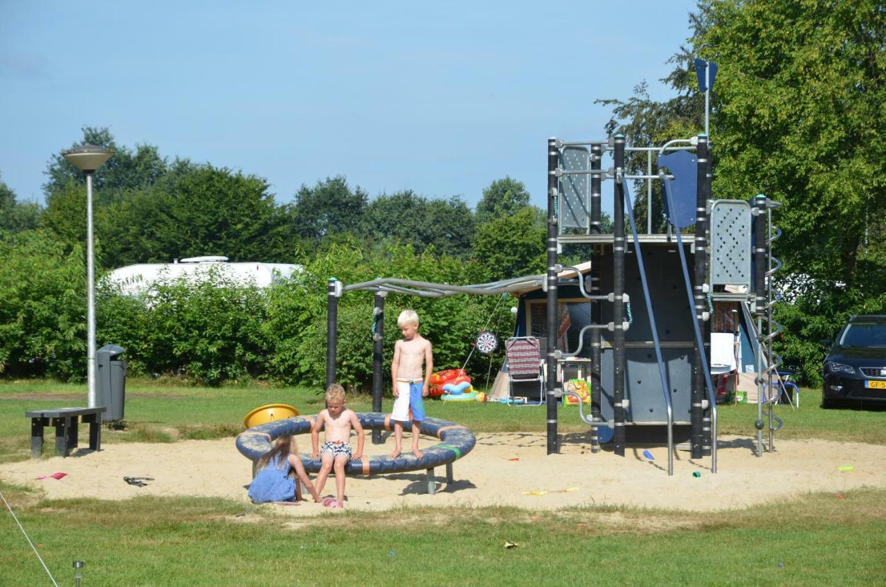 Lodge 4 Personen Camping De Molenhof Reutum Luaran gambar